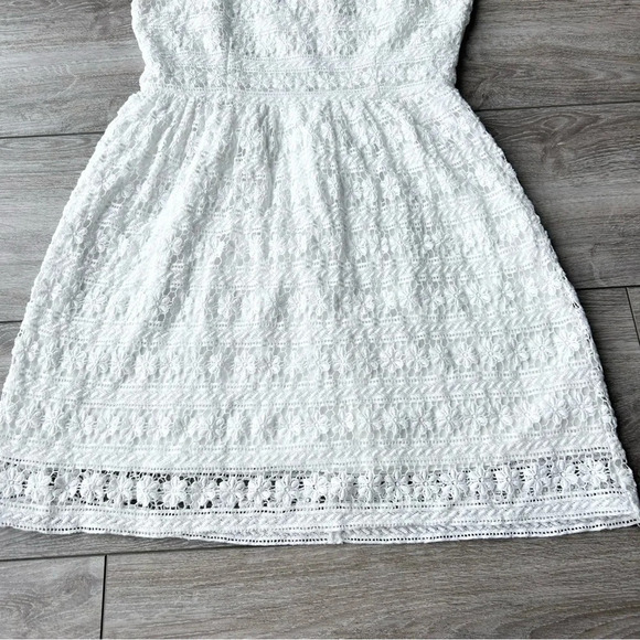 BB Dakota Andree  White Lace Dress - Picture 13 of 15
